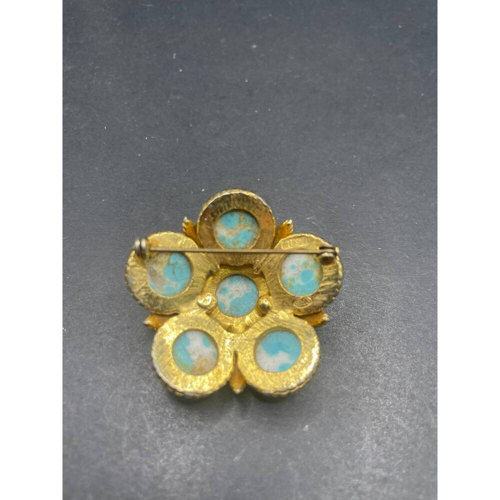 Vintage Cathe Gold Tone Faux Turquoise Cabochon Flower Brooch Pin USA Made - Picture 8 of 11